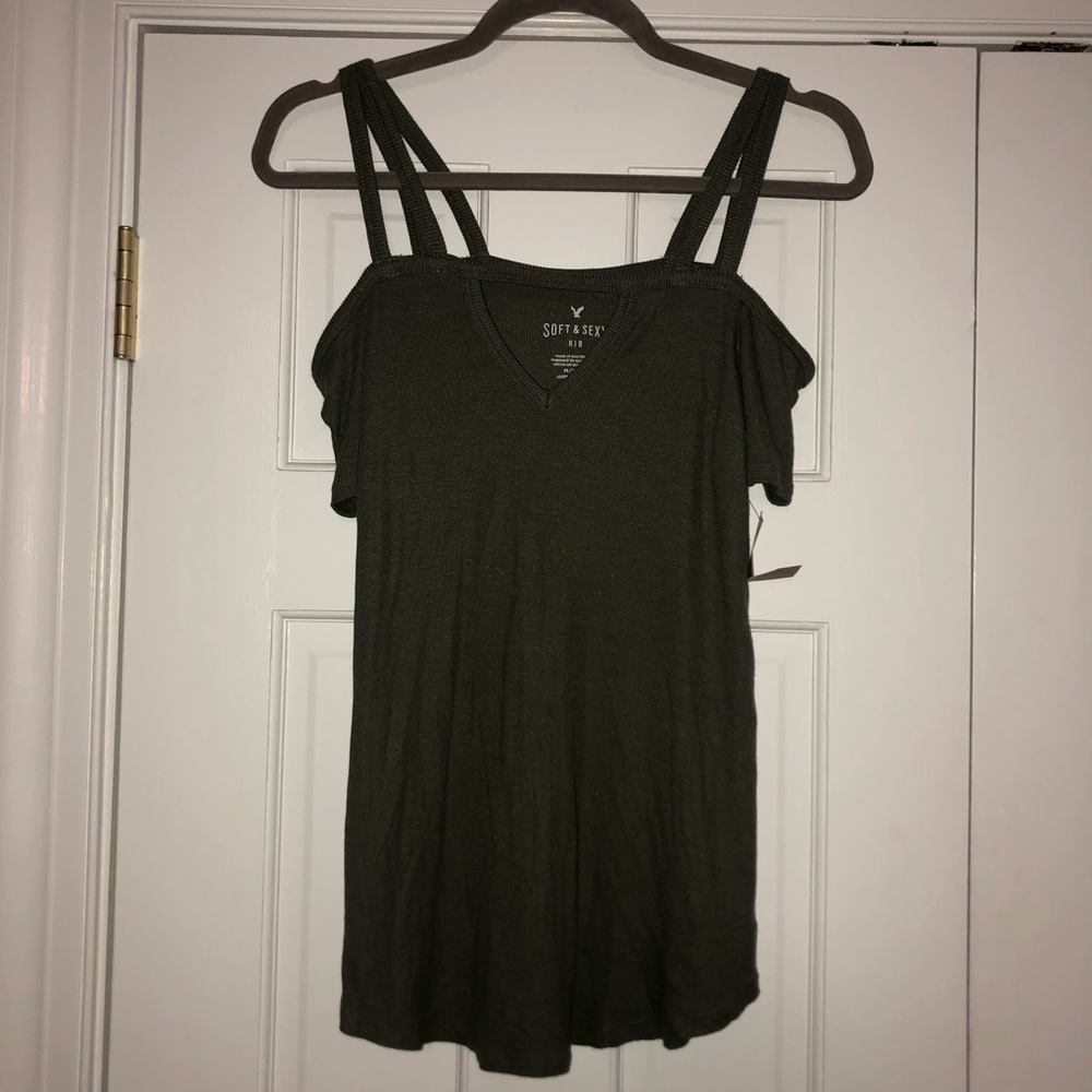 Off the Shoulder Tee